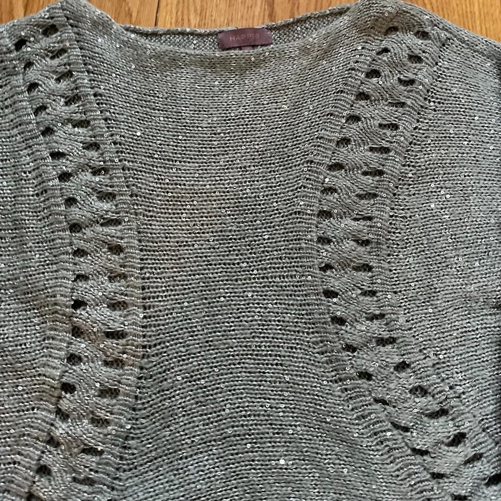 beautiful grey crop sweater